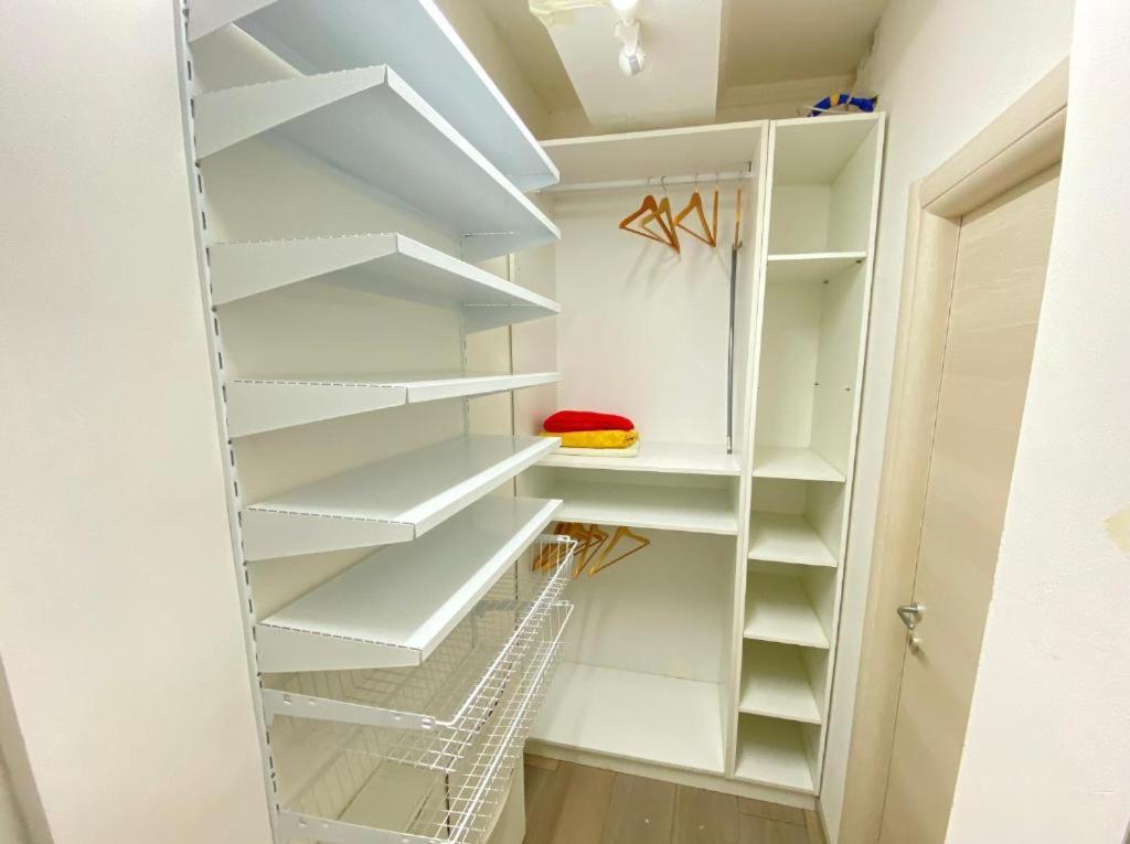 Bocconi Home, Moderno Con 2 Bagni E 2 Da Letto Appartement Milan